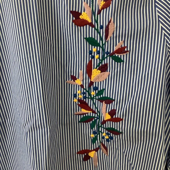 Floral embroidery blue white stripe blouse bell sleeve - Picture 3 of 8